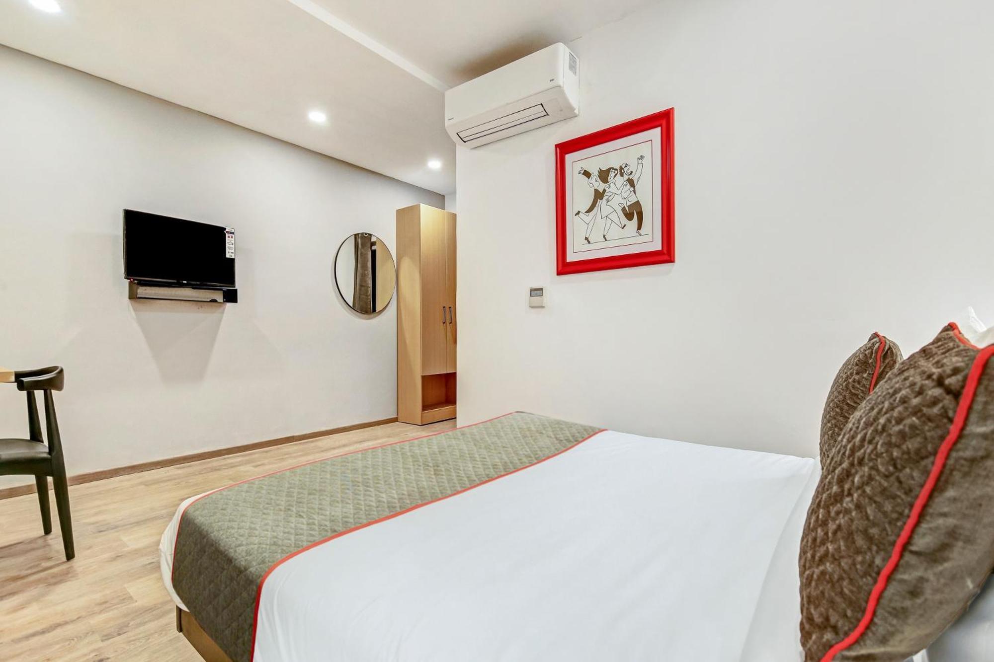 Townhouse Knowledge Park ||| Near Sharda University Велика Нойда Екстер'єр фото